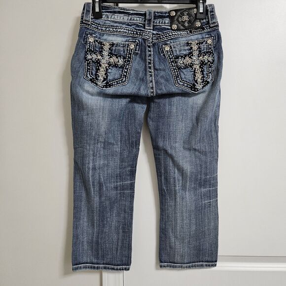 MISS ME Jeans Women's 27 (28x21.5) Blue Capri Low-Rise Rhinestone Embroidered - Picture 1 of 10